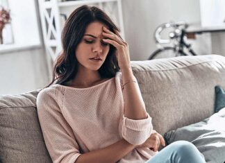 মাইগ্রেন সমস্যা দূর হবে ৪ টি খাবারে