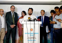 ডিজিটাল পদ্ধতিতে সেবা প্রদানে কাজ করার আহ্বান : নাহিদ ইসলাম ডিজিটাল পদ্ধতিতে সেবা প্রদানে